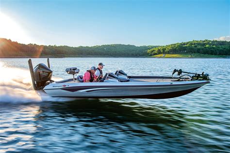 Ranger boat - The Ranger RP 190 is going to give you sticker-shock—reverse sticker-shock, that is. In base form with a 25 HP outboard and an aluminum trailer, the advertised MSRP is an eye-opening $17,395. Competent bay boats with a motor and trailer that list for under $20,000 are few and far between, to say the least.